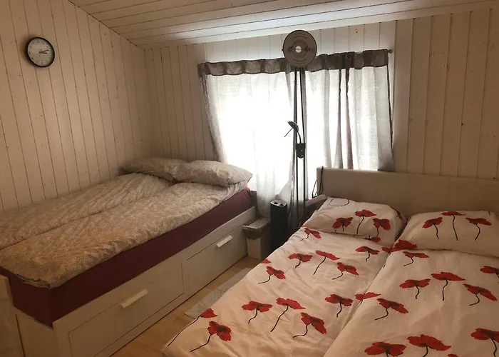 Almenningsgata 9a Vendégház *